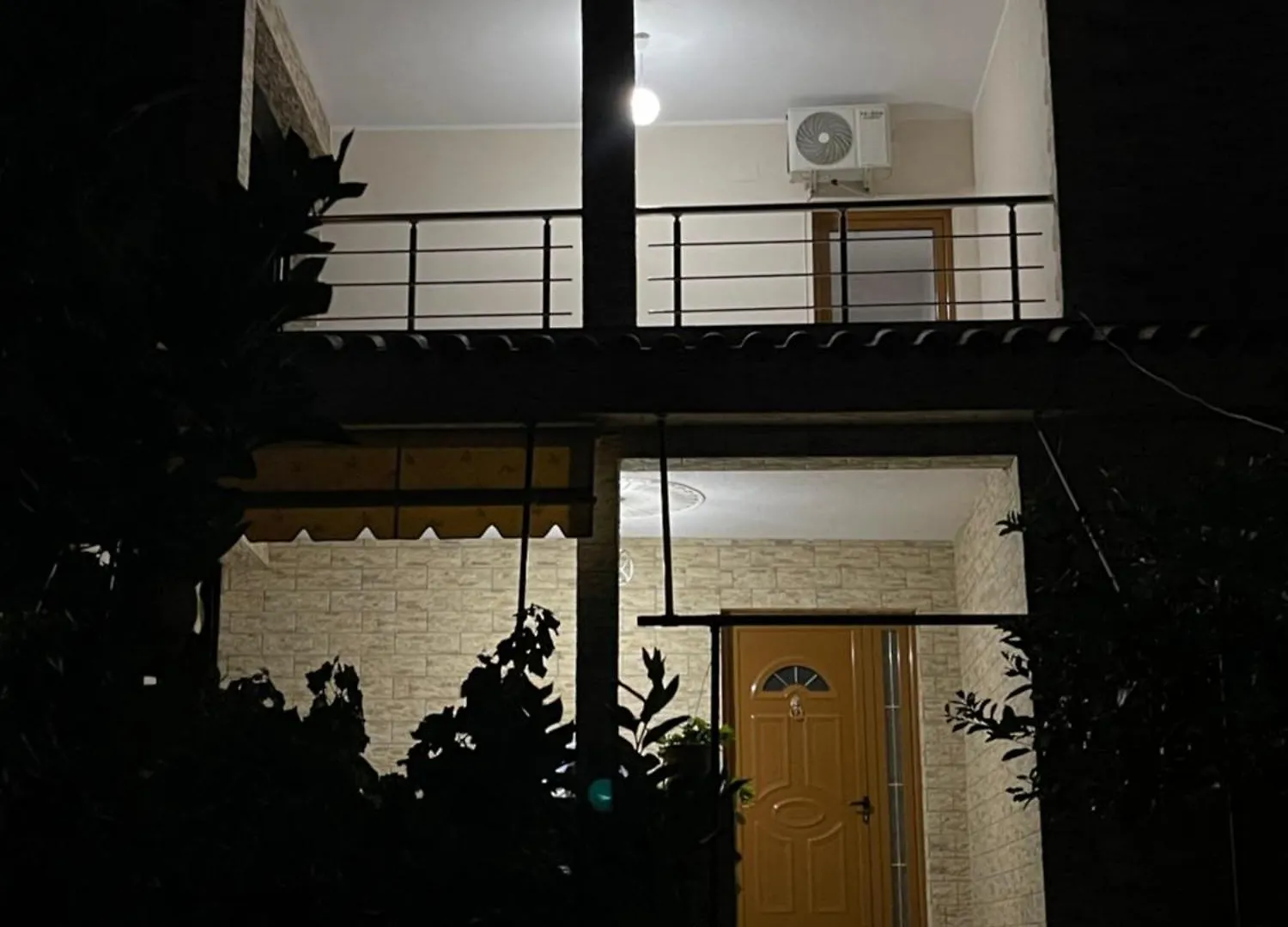 Paro'S Apartment Saranda